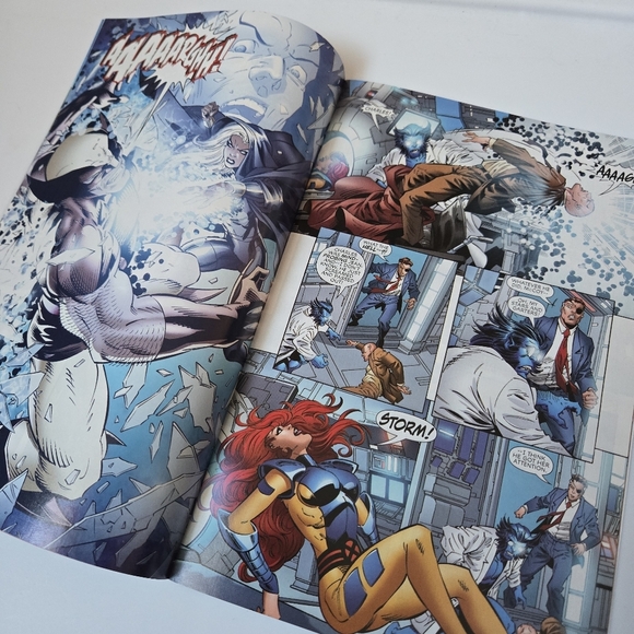 Marvel X-Men Forever Comic Book - Picture 5 of 6